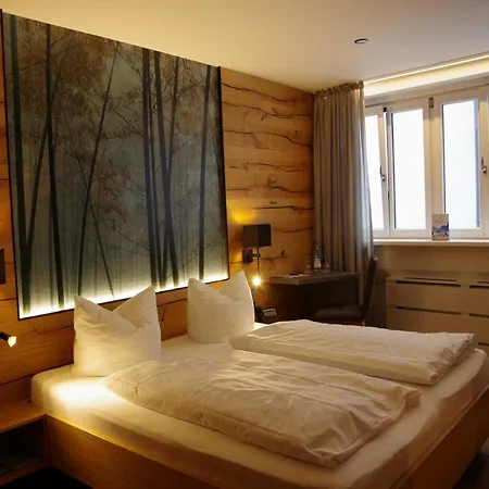 Hotelgasthof Bayerischer Hof 酒店 3*