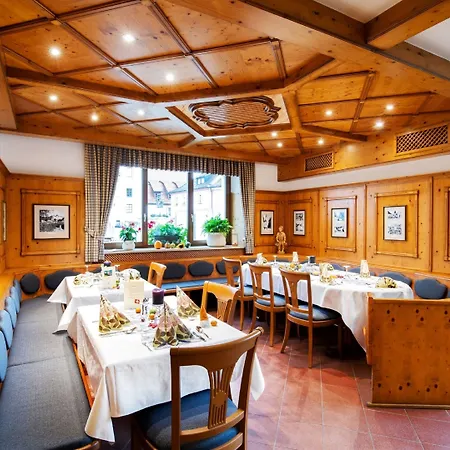 Hotelgasthof Bayerischer Hof 3*