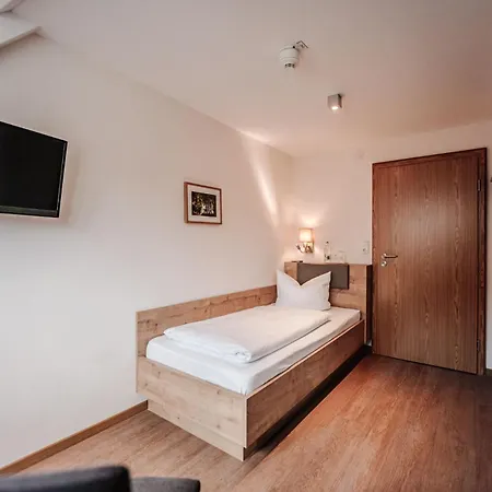 Hotell Hotelgasthof Bayerischer Hof 3*