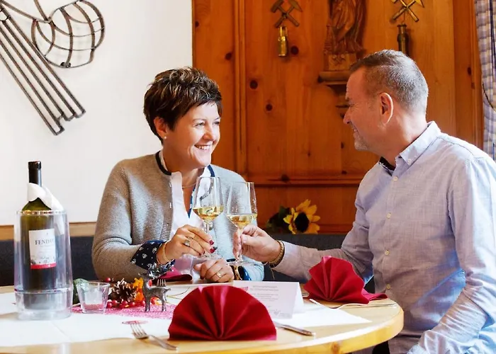 Hotelgasthof Bayerischer Hof 3*